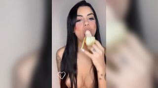 Jaiane Lima Sexy Bae Sucking Banana Teasing OnlyFans Video