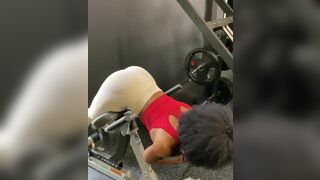 Kiara Phillips Big Booty Ebony Workingout While Wearing Tight Jean Video