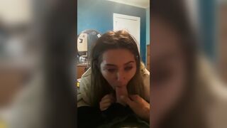 Amateur Step Sis Love to Sucks Her Brother's Cock Video