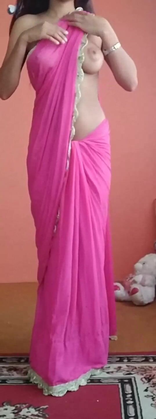 Gorgeous Indian Babes Nude - Beautiful Indian girl with wonderful naked body