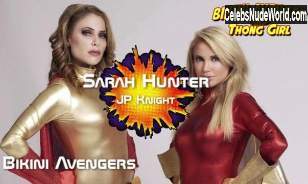 Avengers Girls Porn - Sarah Hunter in Bikini Avengers (2015) Porn Scene