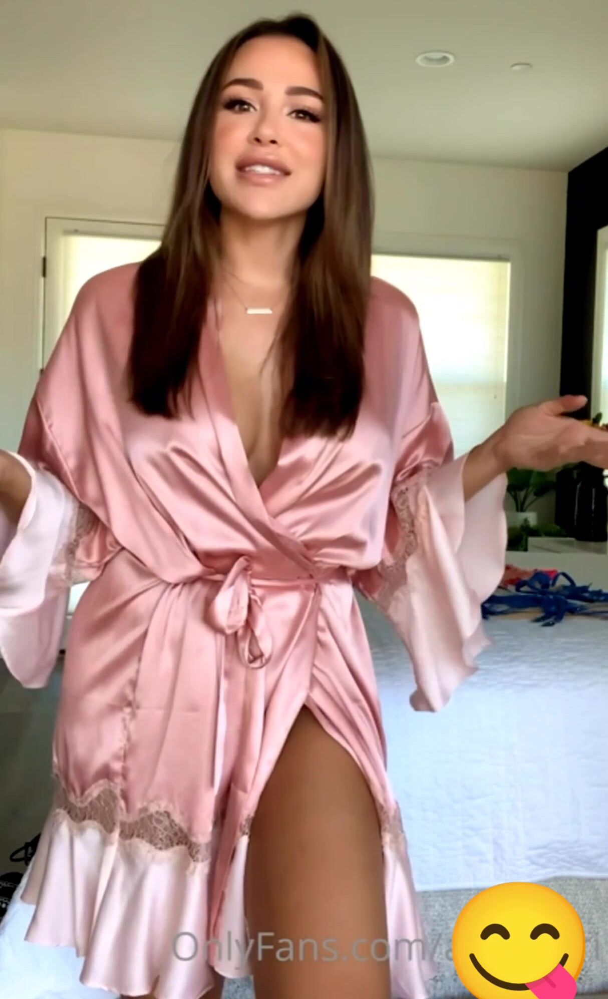 Onlyfans Slut Shows Her Lingerie Collection Tryon Leaked Video photo photo