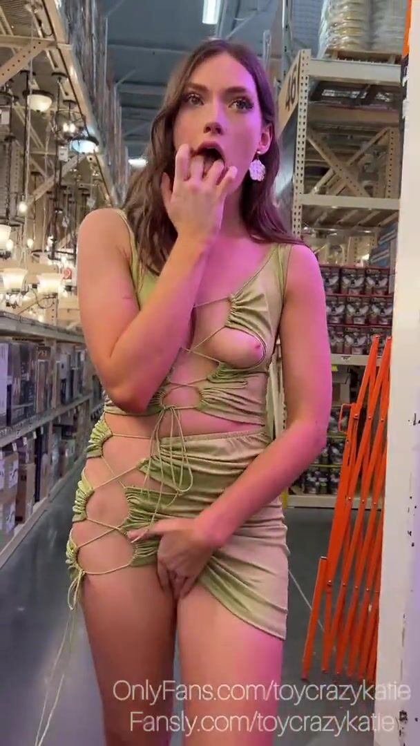 Toy Crazy Katie - Stripping Nude as I Walk Around Home Depot -  ViralPornhub.com